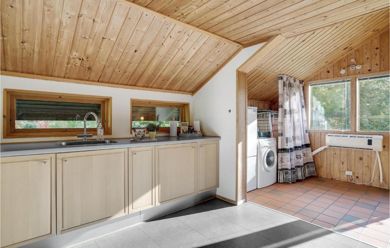 Amazing Home In Kirke Hyllinge With Kitchen Saeby  Bagian luar foto